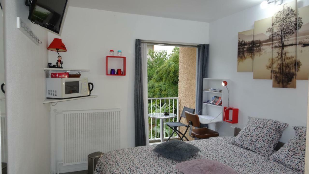 Chambre 1 Personne Et Studio 1 Personne Avec Entree Libre Et Salle De Bain Privee كولومييه المظهر الخارجي الصورة