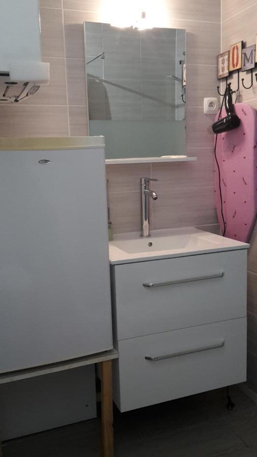 Chambre 1 Personne Et Studio 1 Personne Avec Entree Libre Et Salle De Bain Privee كولومييه المظهر الخارجي الصورة